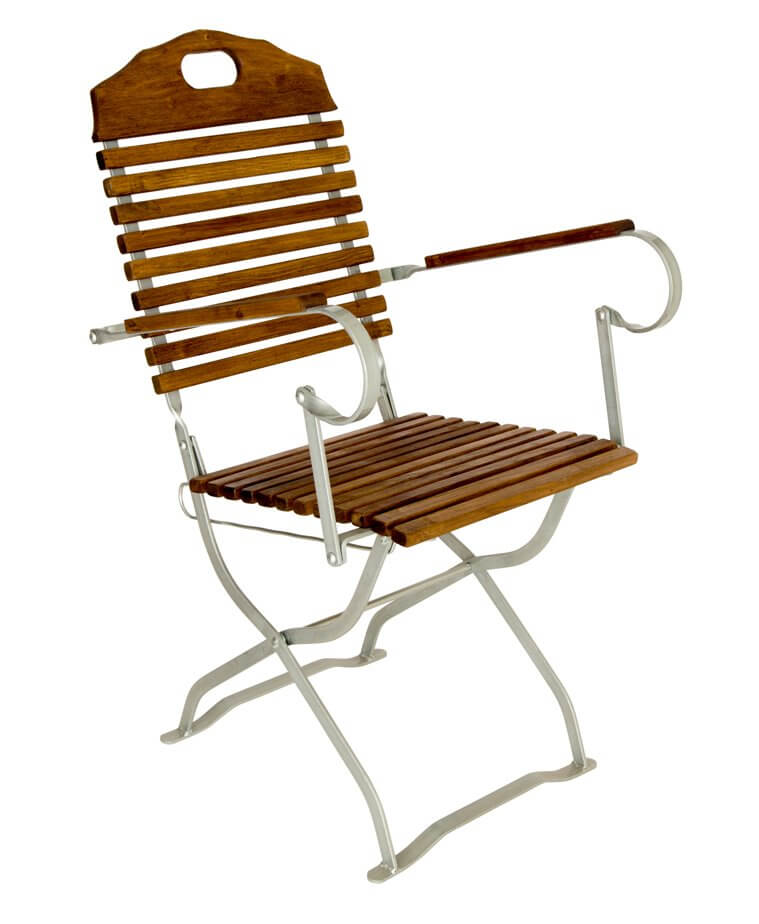 Bier tuinmeubelen met handvat en smalle latten.