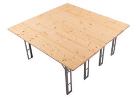 vierkante biertafels