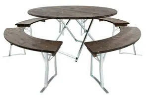 Rond garnituur voor biertenten.