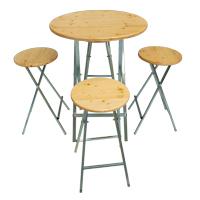 Hoge tafel met barkruk op stahoogte