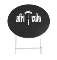 Hoge tafel met parasol.